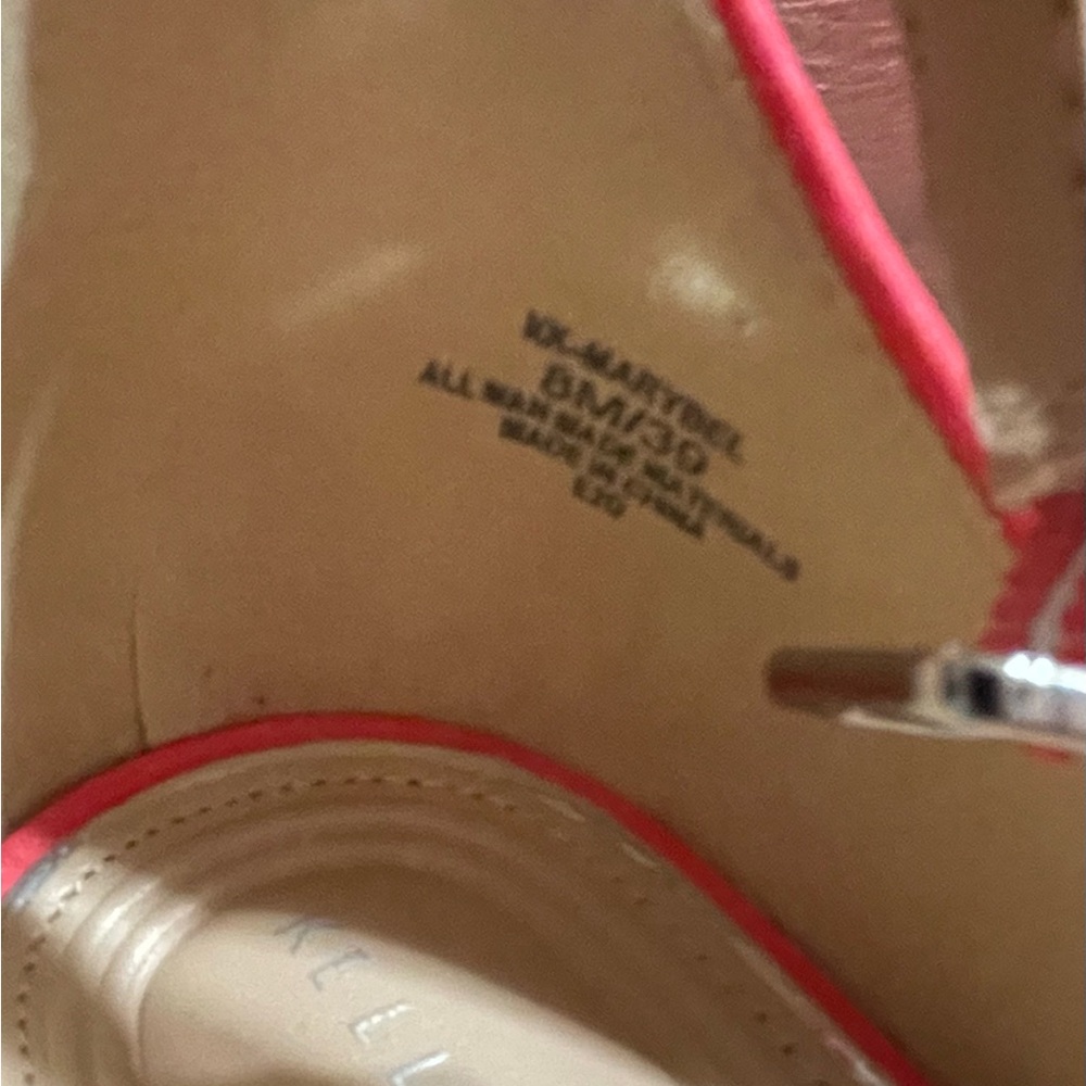 Kelly & Katie block heel sandals. 8M. EUC. - Picture 8 of 10